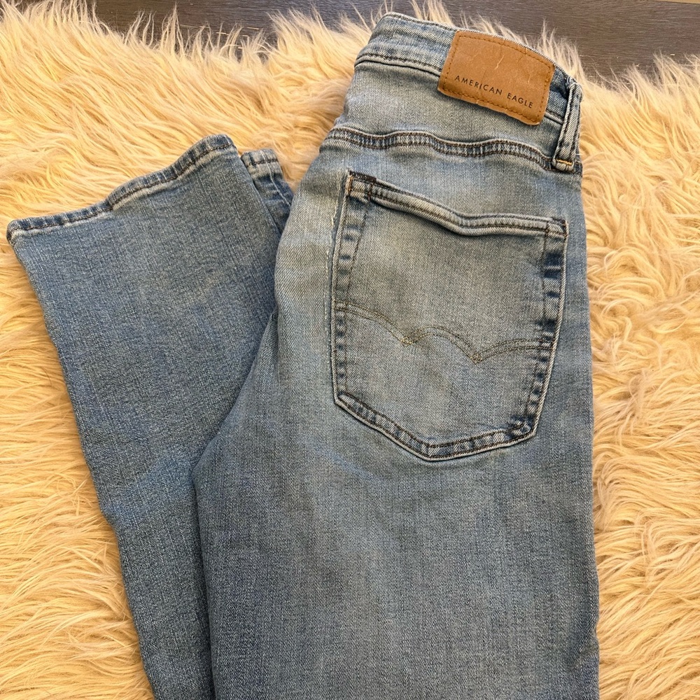American Eagle Outfitters Light Blue Denim Jeans